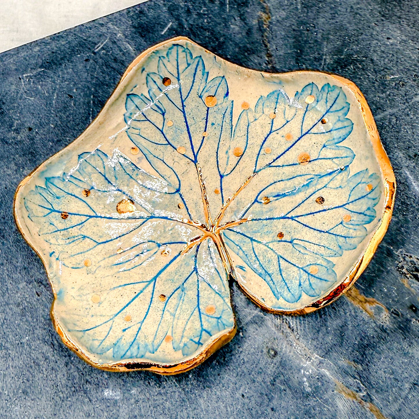 Golden Veins Jewellery Dish - Blue Leaf Edition